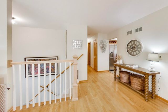 111 S Brighton Place, Arlington Heights, IL 60004