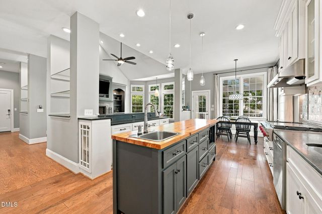 103 Commons Way Drive, Chapel Hill, NC 27516