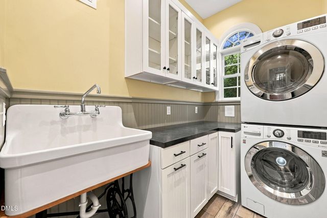 103 Commons Way Drive, Chapel Hill, NC 27516