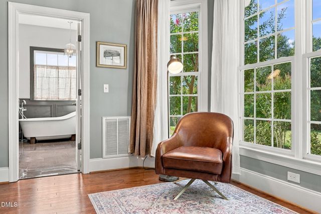 103 Commons Way Drive, Chapel Hill, NC 27516