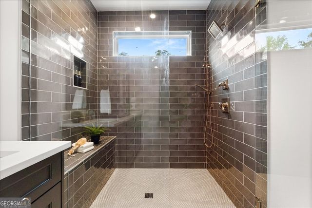 2253 Paul Avenue NW, Atlanta, GA 30318