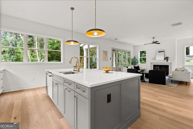 2253 Paul Avenue NW, Atlanta, GA 30318