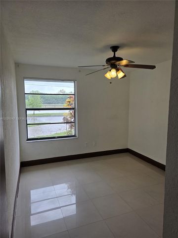 10120 SW 127th Avenue, Miami, FL 33186