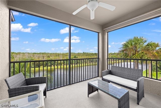 9820 Giaveno CIR 1446, Naples, FL 34113