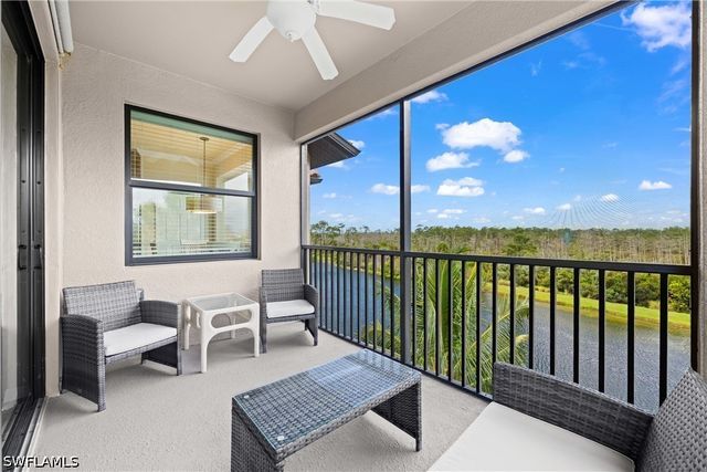 9820 Giaveno CIR 1446, Naples, FL 34113