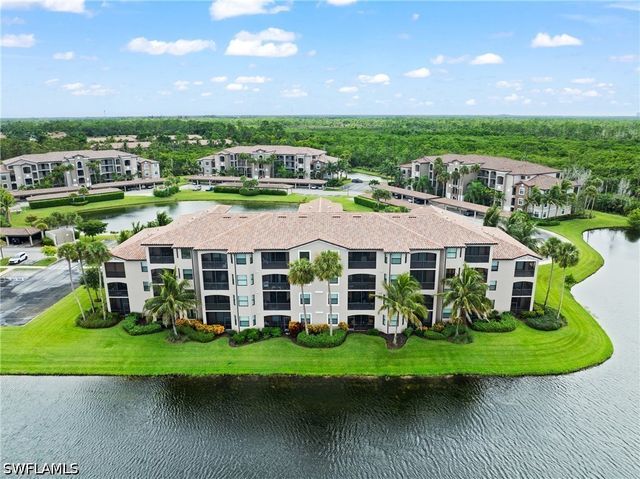 9820 Giaveno CIR 1446, Naples, FL 34113