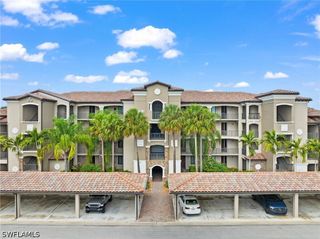 9820 Giaveno CIR 1446, Naples, FL 34113