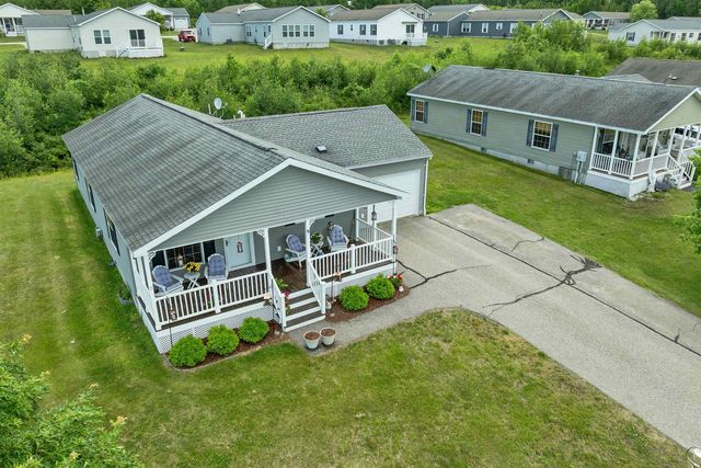 9 Morning Glory Drive, Franklin, NH 03235