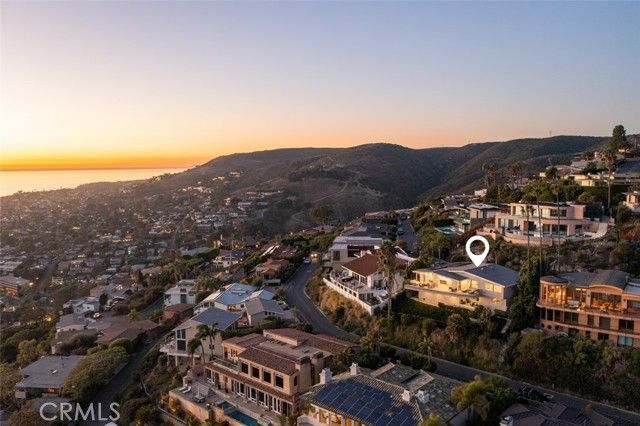 1238 Anacapa Way, Laguna Beach, CA 92651