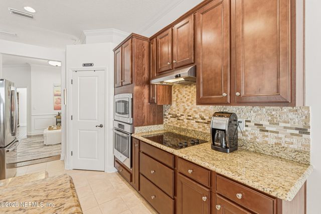 2104 BLUFF VIEW Road, St. Johns, FL 32259