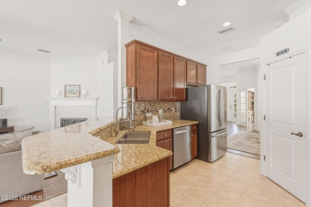 2104 BLUFF VIEW Road, St. Johns, FL 32259