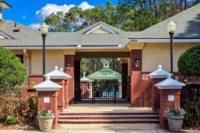 2104 BLUFF VIEW Road, St. Johns, FL 32259