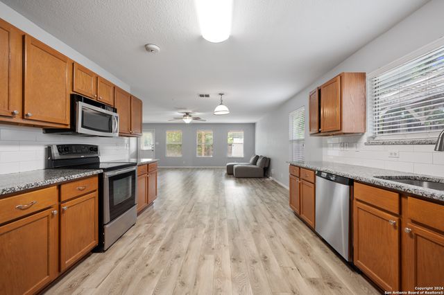 11927 RANCHWELL COVE, San Antonio, TX 78249