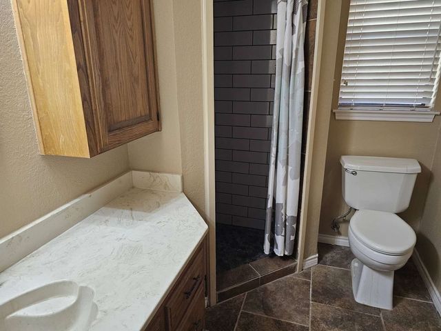 5317 Bello Vista Drive, Sherman, TX 75090