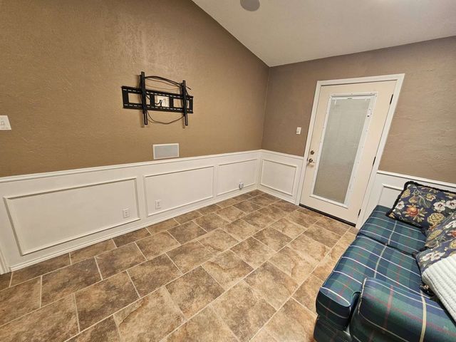 5317 Bello Vista Drive, Sherman, TX 75090