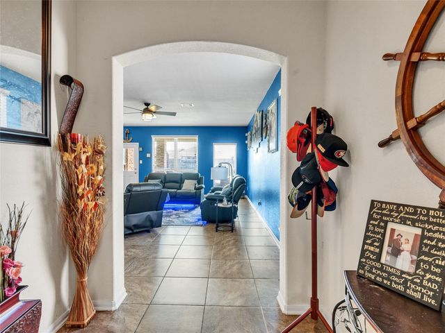5438 Seabird Street, Baytown, TX 77521