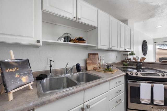 92-975 Makakilo Drive 25, Kapolei, HI 96707