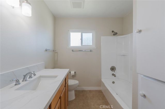9230 Larkspur, Westminster, CA 92683