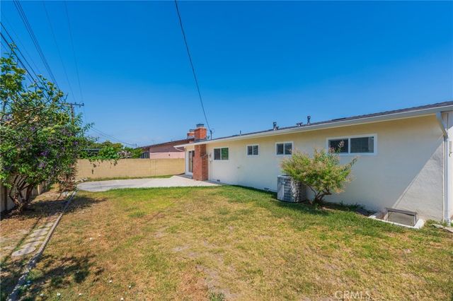 9230 Larkspur, Westminster, CA 92683