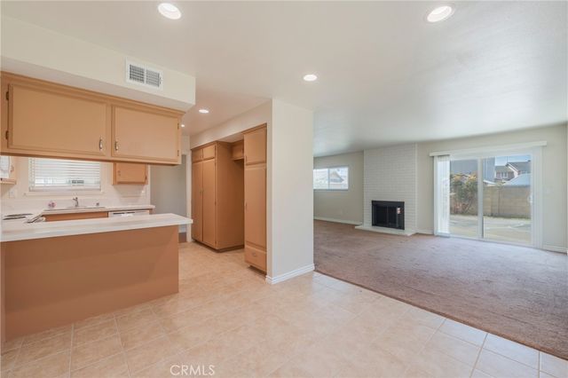 9230 Larkspur, Westminster, CA 92683