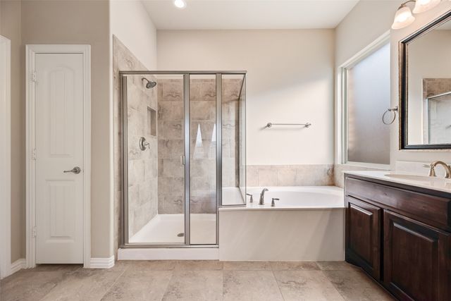 216 Equestrian Road, Hickory Creek, TX 75065