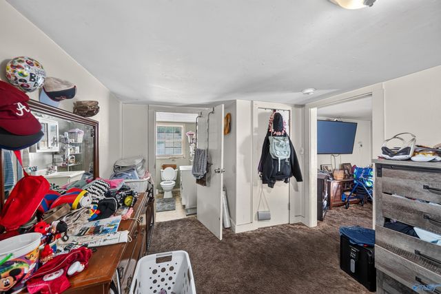 809 Rison Avenue NE, Huntsville, AL 35801