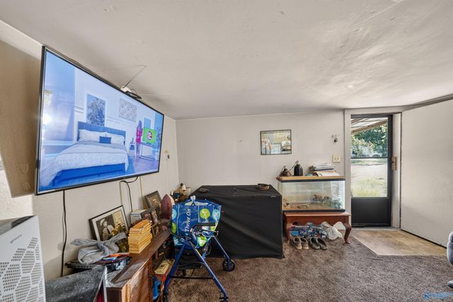 809 Rison Avenue NE, Huntsville, AL 35801