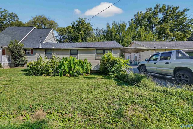 809 Rison Avenue NE, Huntsville, AL 35801