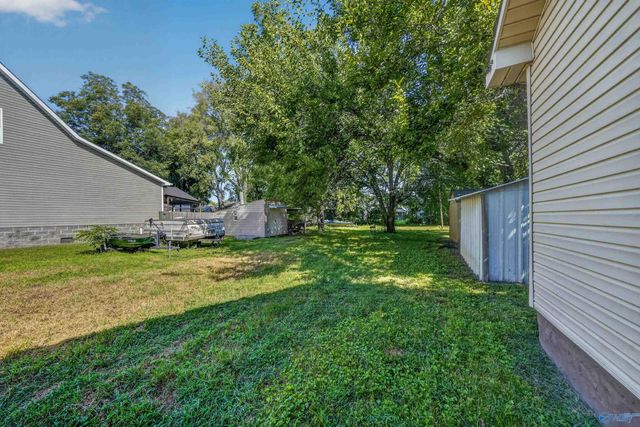 809 Rison Avenue NE, Huntsville, AL 35801