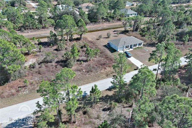 943 Foxdale AVE, Lehigh Acres, FL 33974