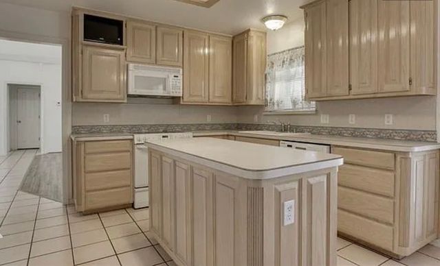 2625 Cheyenne, Crowley, TX 76036