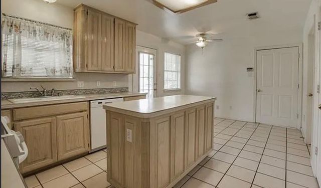2625 Cheyenne, Crowley, TX 76036