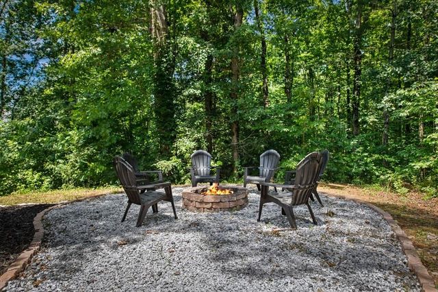290 Graham Court, Ellijay, GA 30540