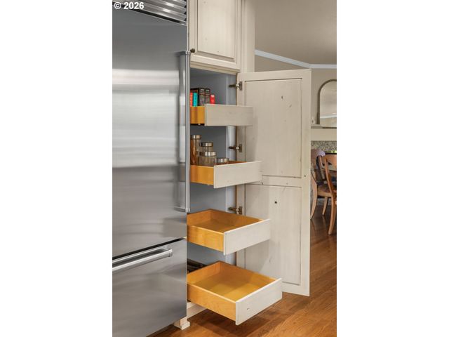 12878 Sw SIERRA VISTA Dr, Lake Oswego, OR 97035