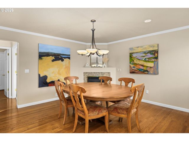 12878 Sw SIERRA VISTA Dr, Lake Oswego, OR 97035