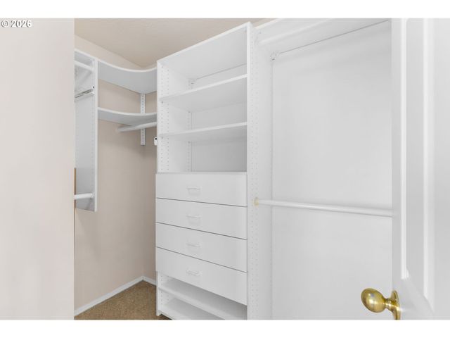 12878 Sw SIERRA VISTA Dr, Lake Oswego, OR 97035