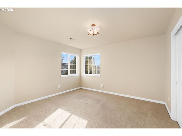 12878 Sw SIERRA VISTA Dr, Lake Oswego, OR 97035