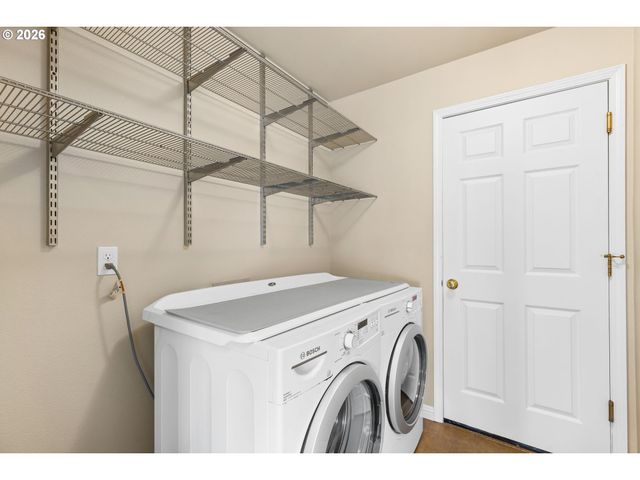 12878 Sw SIERRA VISTA Dr, Lake Oswego, OR 97035