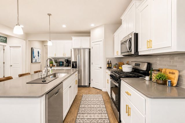 1012 Croxley Way, Justin, TX 76247