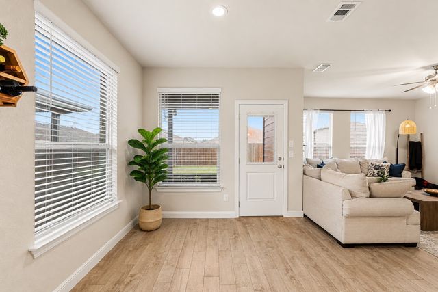 1012 Croxley Way, Justin, TX 76247