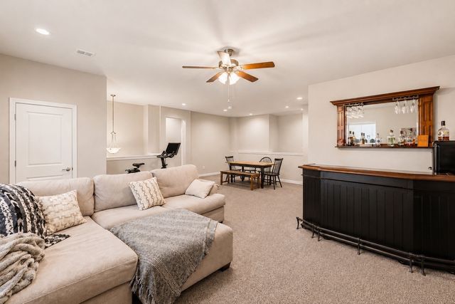 1012 Croxley Way, Justin, TX 76247