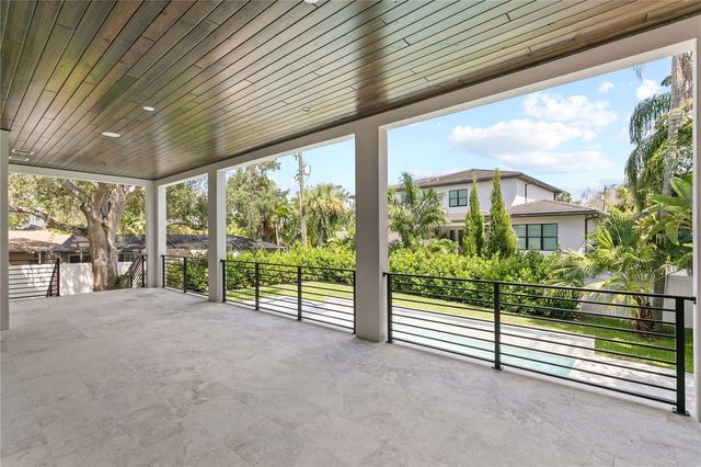 5003 W POE AVENUE, Tampa, FL 33629
