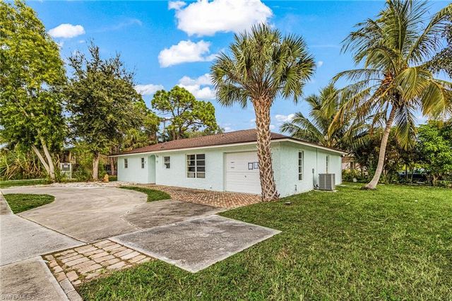 201 Marco Lake DR, Marco Island, FL 34145