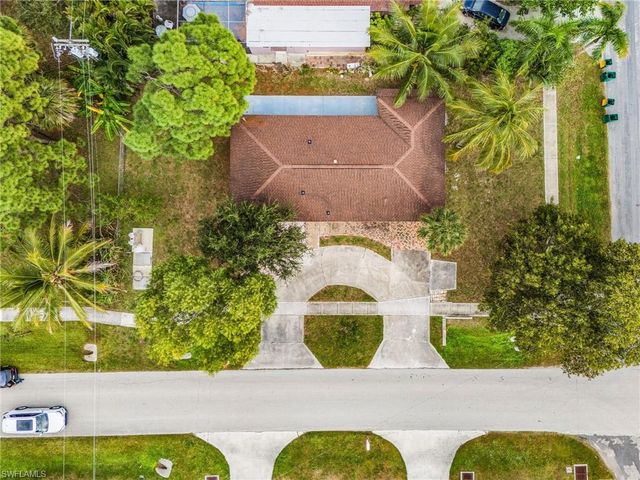 201 Marco Lake DR, Marco Island, FL 34145