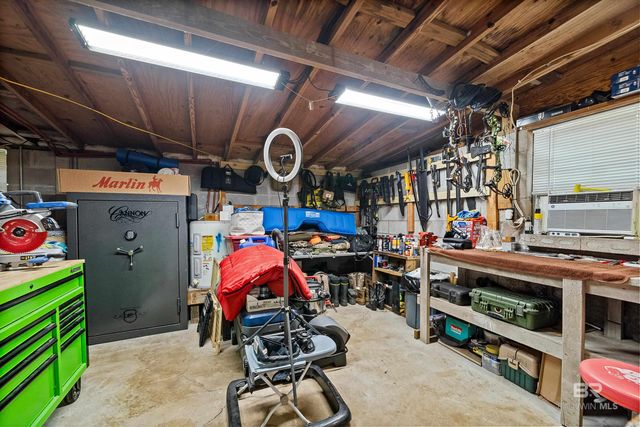 6895 Piney Woods Road, Foley, AL 36535