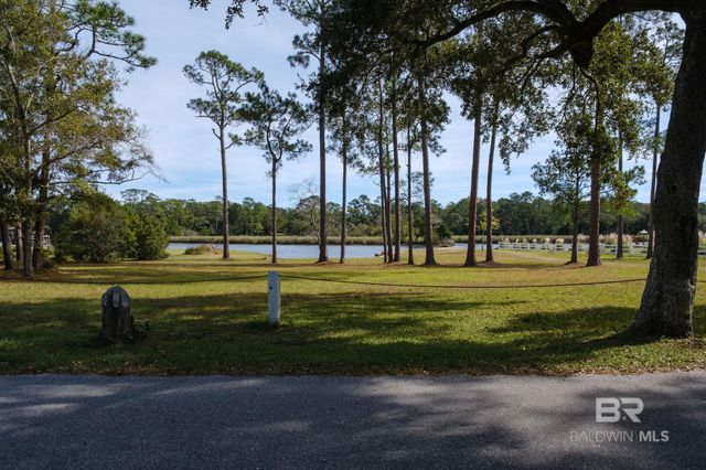 6895 Piney Woods Road, Foley, AL 36535