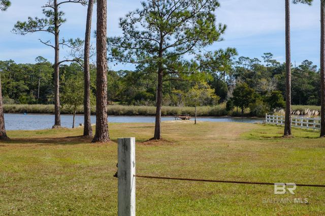 6895 Piney Woods Road, Foley, AL 36535