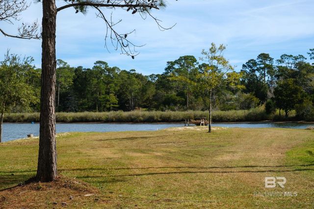 6895 Piney Woods Road, Foley, AL 36535