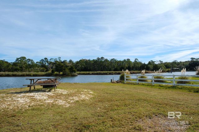 6895 Piney Woods Road, Foley, AL 36535