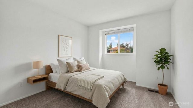 1341 SW 348th Street, Federal Way, WA 98023